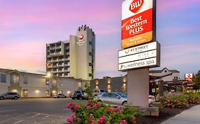 Best Western Plus Kelowna Hotel & Suites